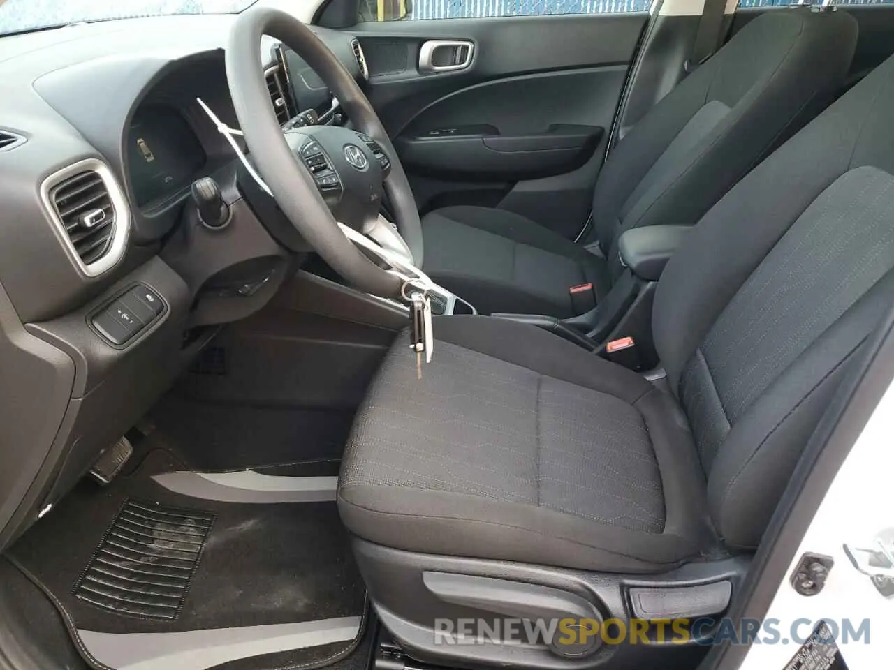 7 fotografías del automóvil dañado KMHRB8A35PU238188 HYUNDAI VENUE 2023