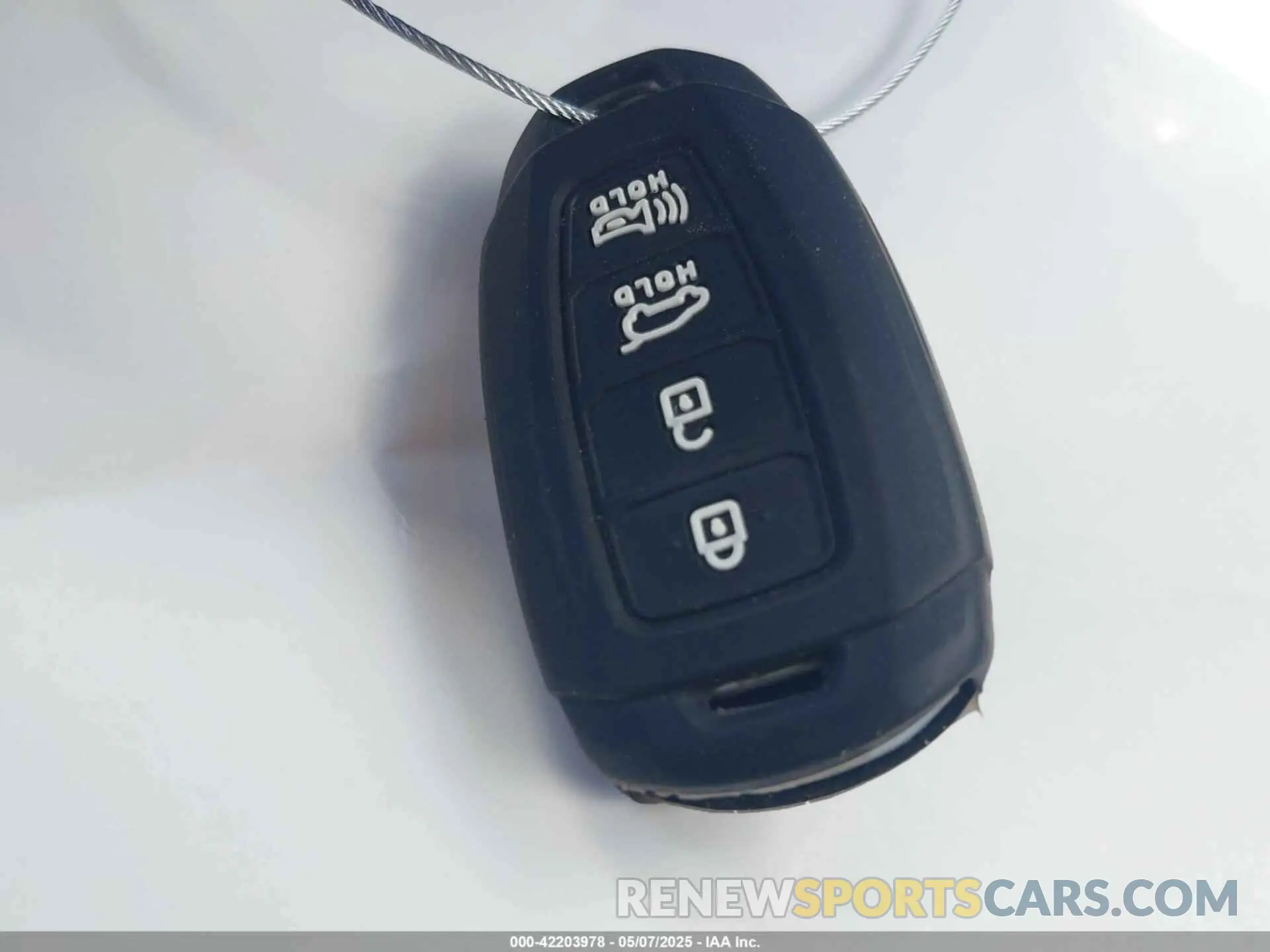 11 fotografías del automóvil dañado KMHRC8A31PU231994 HYUNDAI VENUE 2023