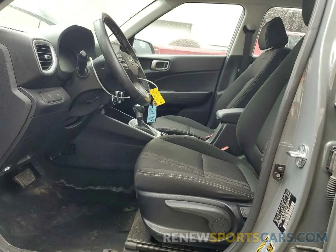 7 fotografías del automóvil dañado KMHRC8A34PU211884 HYUNDAI VENUE 2023