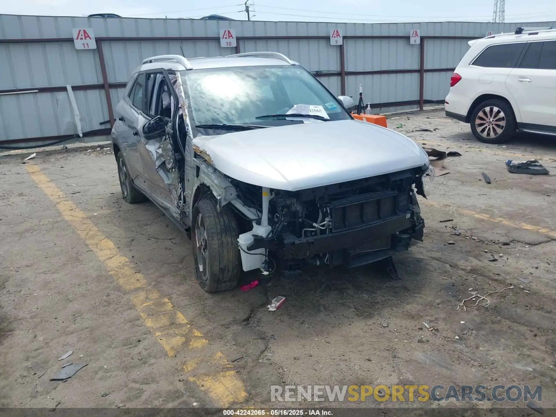 1 fotografías del automóvil dañado KMHRC8A34PU250927 HYUNDAI VENUE 2023