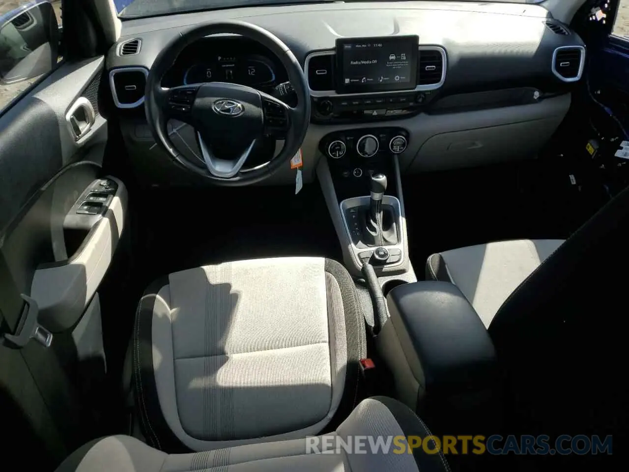 8 fotografías del automóvil dañado KMHRC8A35PU276260 HYUNDAI VENUE 2023