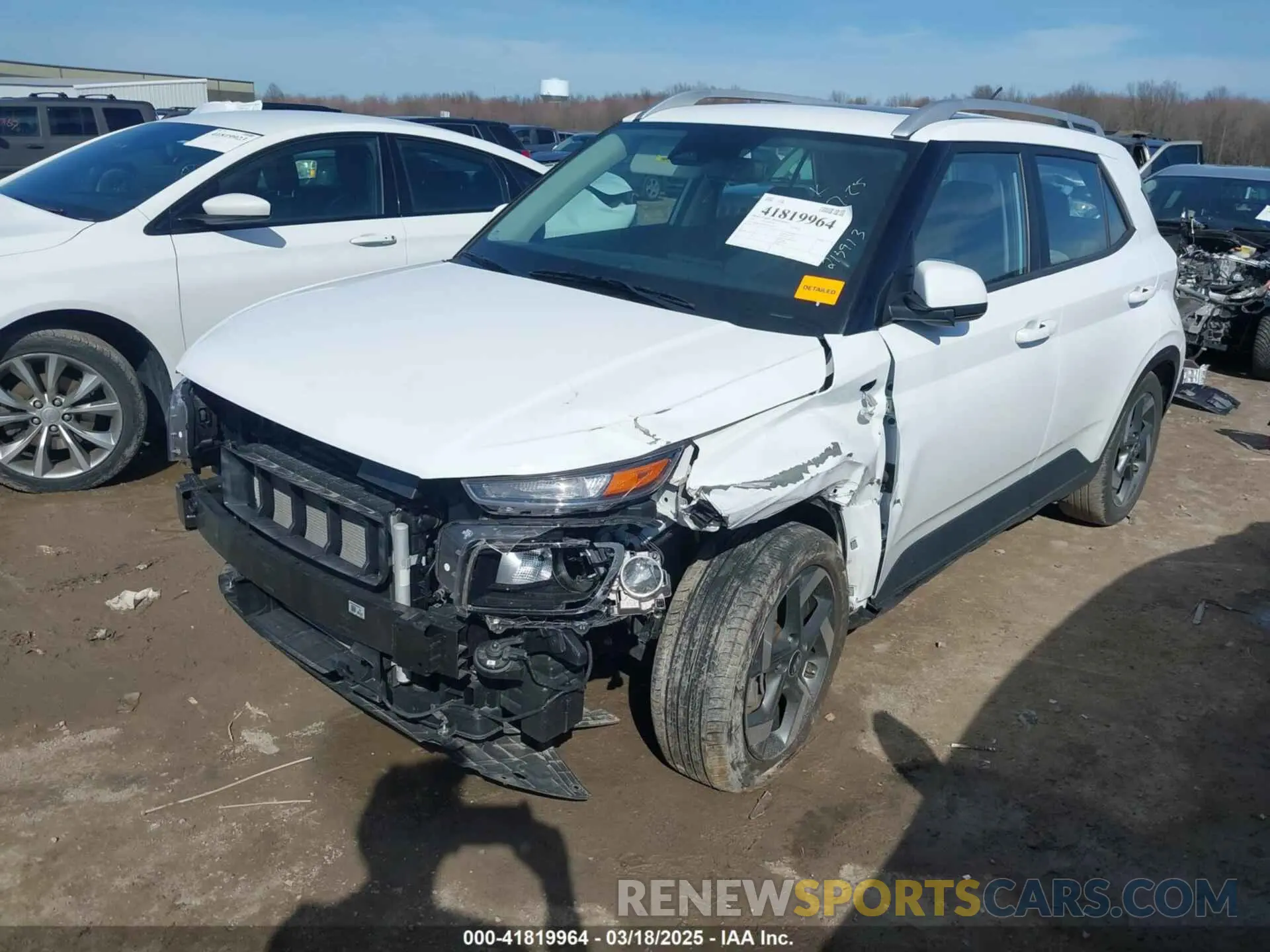 2 fotografías del automóvil dañado KMHRC8A36PU213913 HYUNDAI VENUE 2023