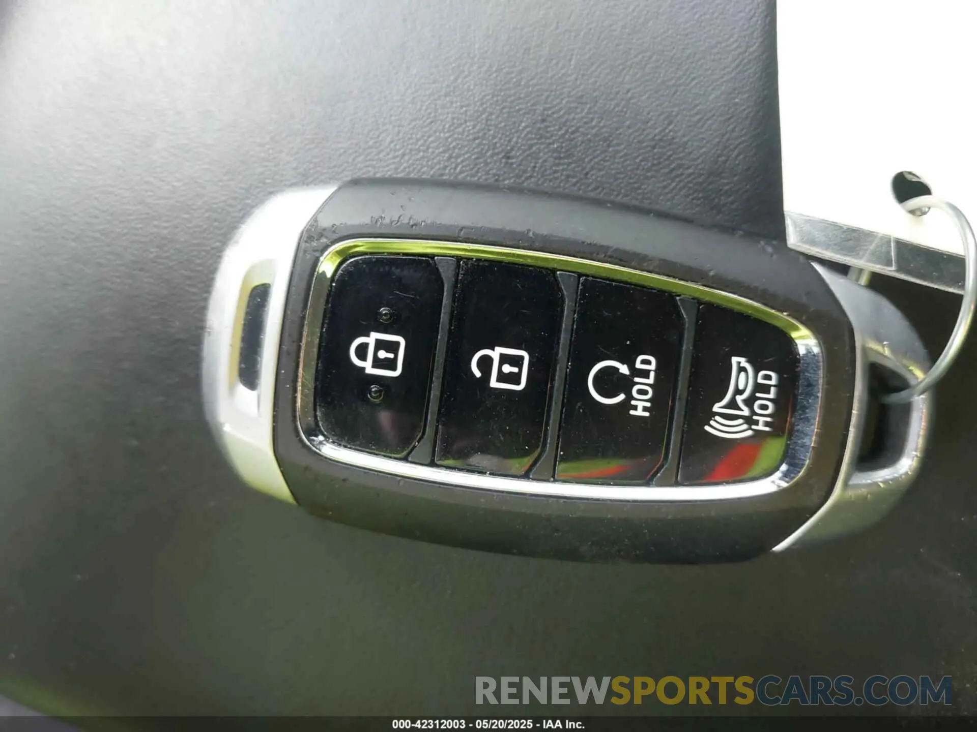 11 fotografías del automóvil dañado KMHRC8A32RU338023 HYUNDAI VENUE 2024