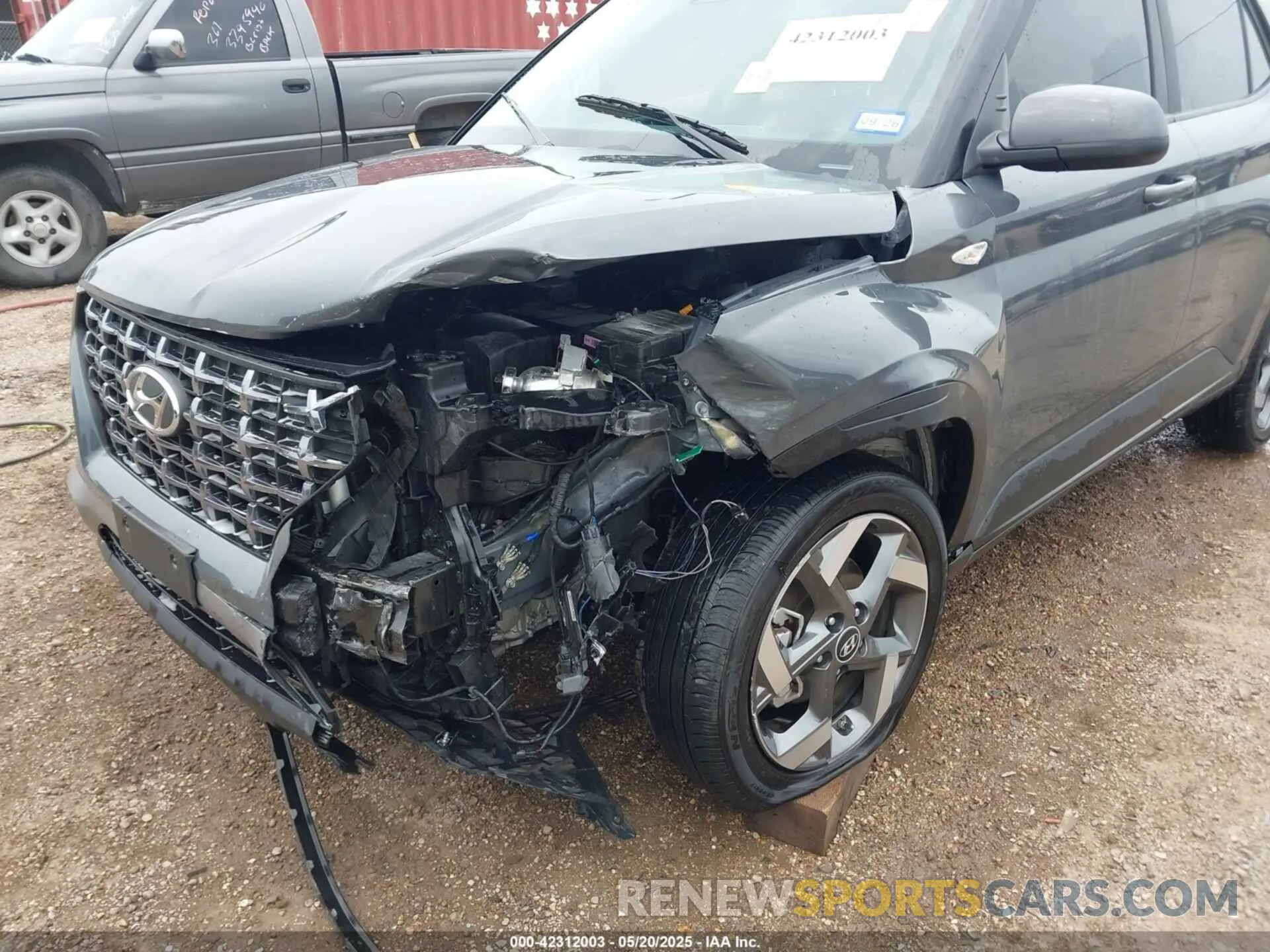 6 fotografías del automóvil dañado KMHRC8A32RU338023 HYUNDAI VENUE 2024
