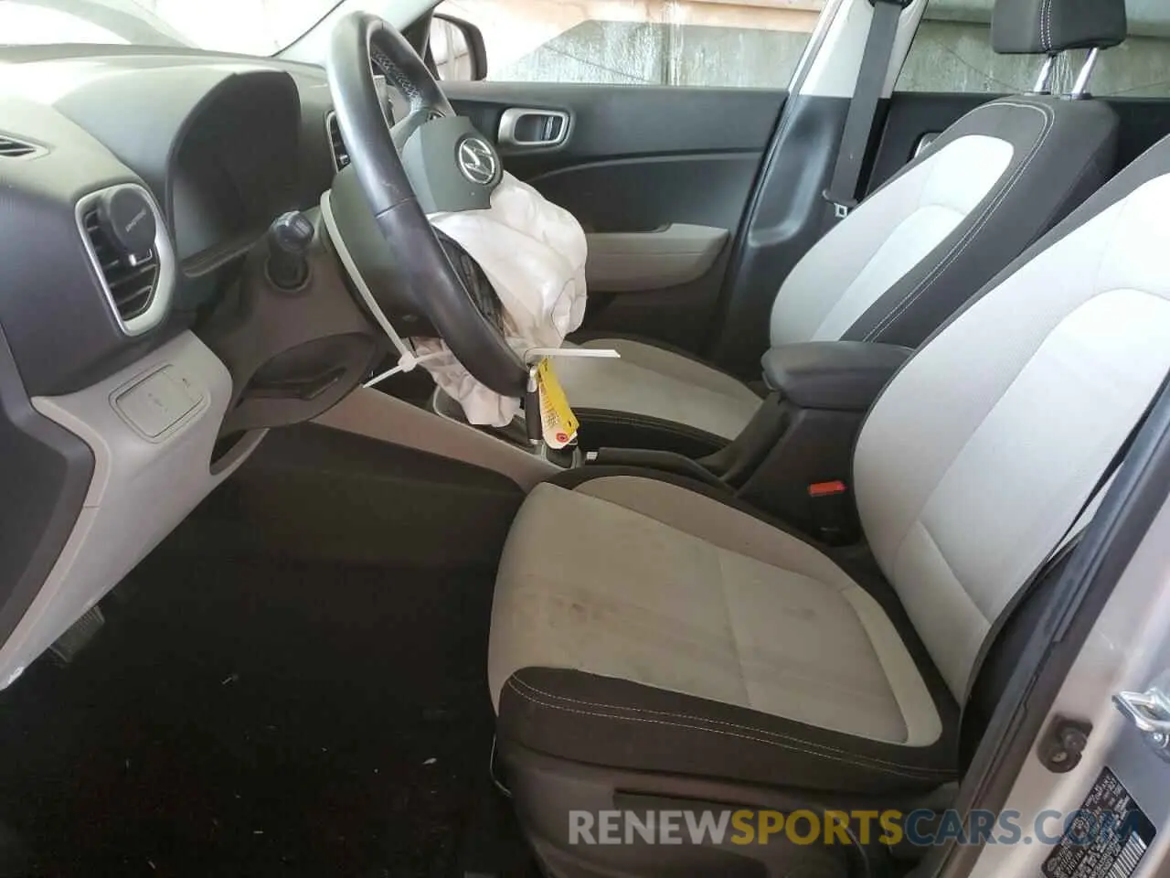 7 fotografías del automóvil dañado KMHRC8A35RU285446 HYUNDAI VENUE 2024