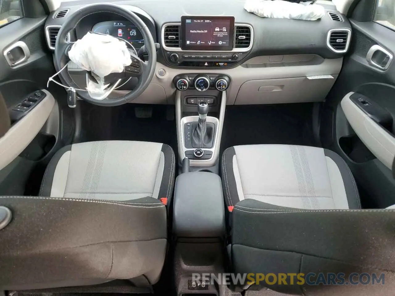 8 fotografías del automóvil dañado KMHRC8A35RU292994 HYUNDAI VENUE 2024