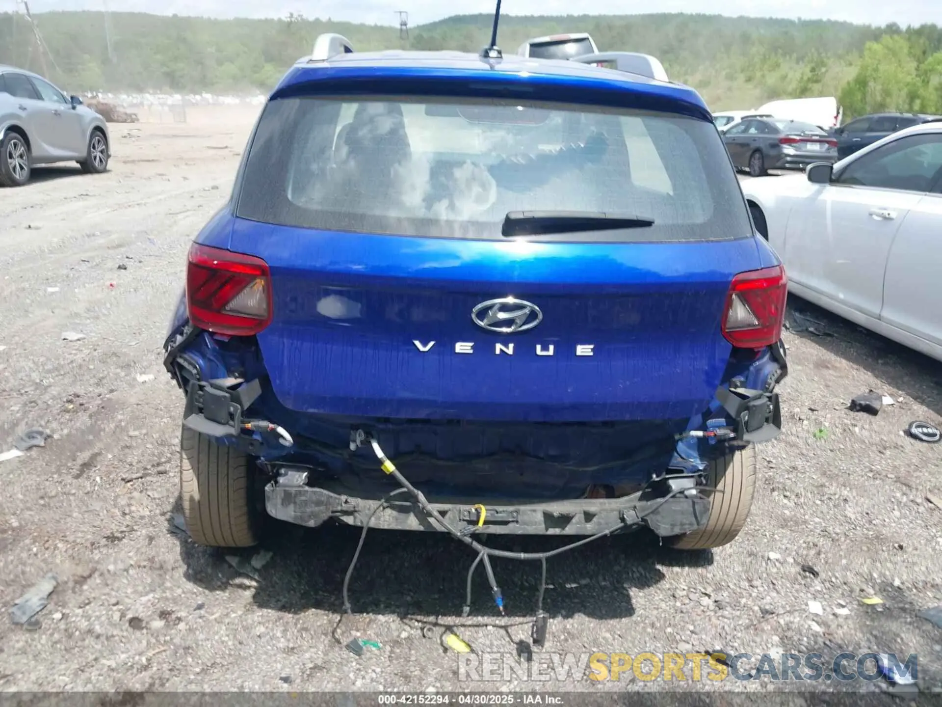 6 fotografías del automóvil dañado KMHRC8A36RU281776 HYUNDAI VENUE 2024