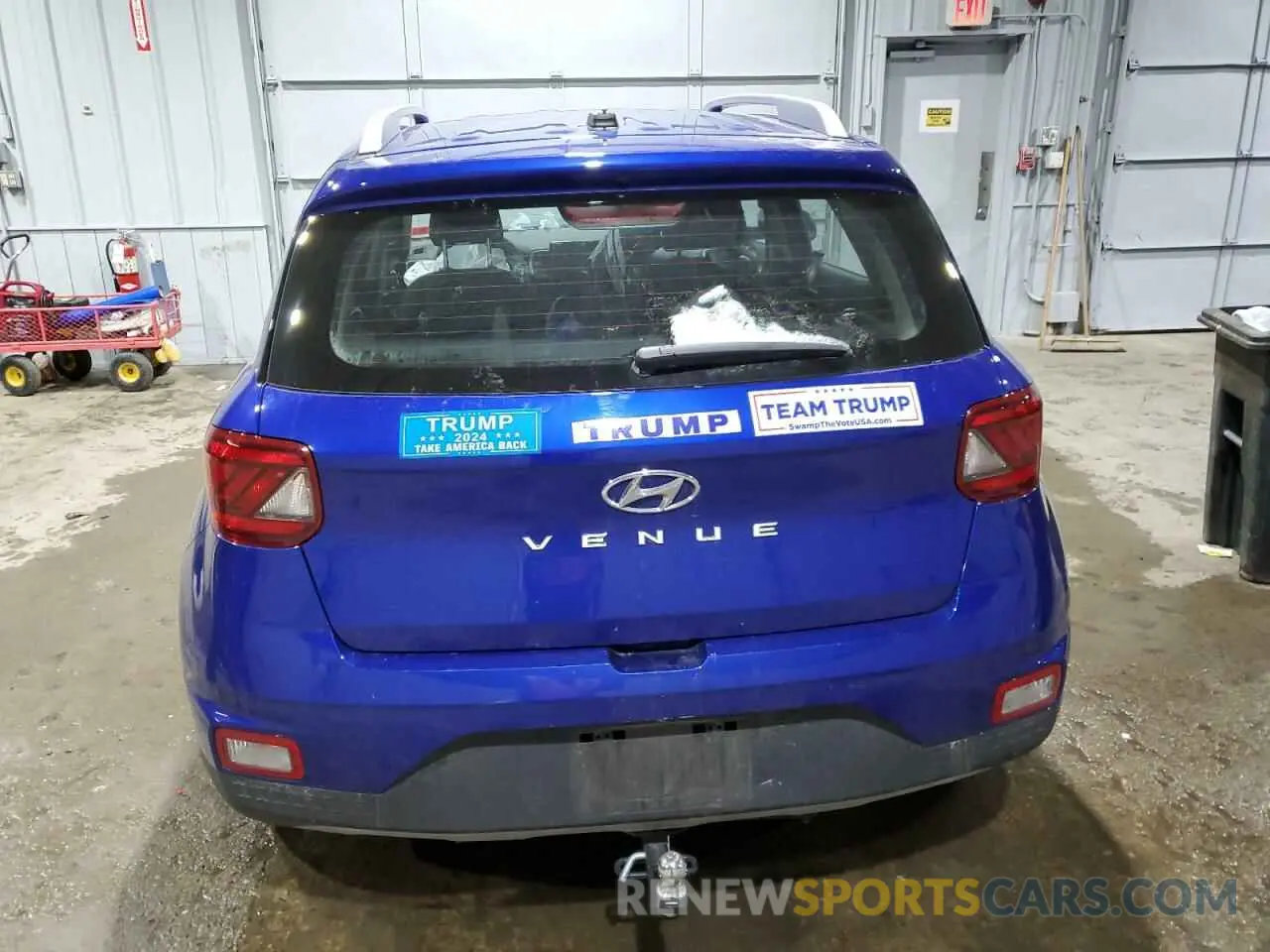 6 fotografías del automóvil dañado KMHRC8A38RU326569 HYUNDAI VENUE 2024
