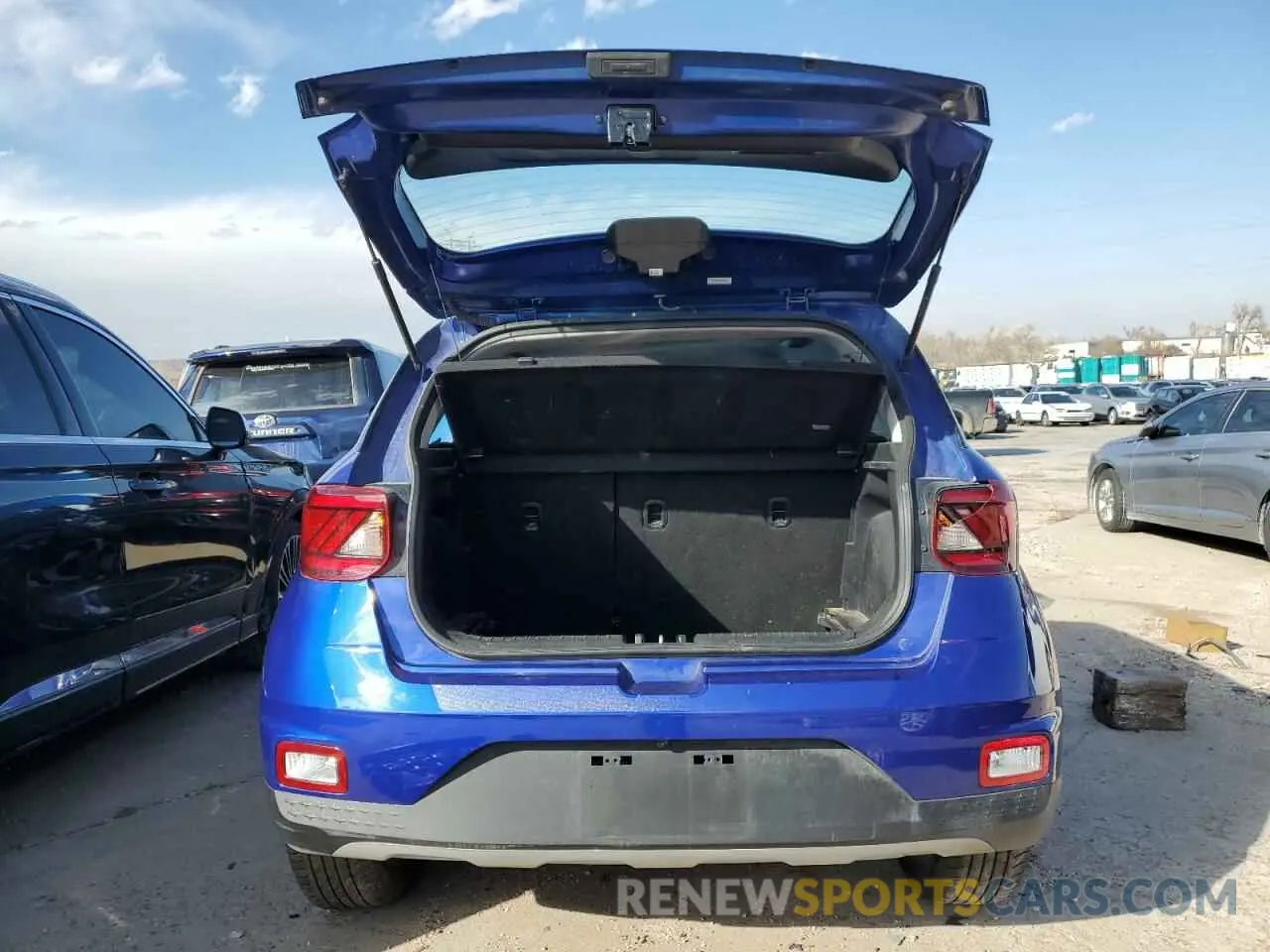 6 fotografías del automóvil dañado KMHRC8A3XRU305030 HYUNDAI VENUE 2024