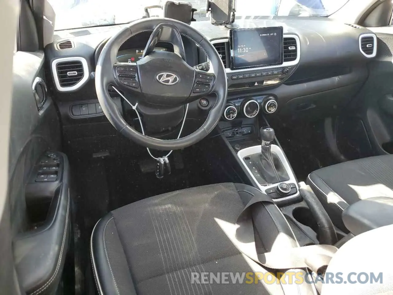 8 fotografías del automóvil dañado KMHRC8A3XRU305030 HYUNDAI VENUE 2024