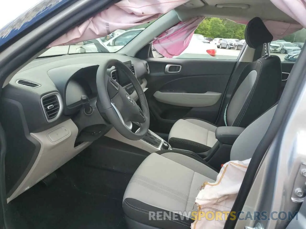 7 fotografías del automóvil dañado KMHRC8A39SU371137 HYUNDAI VENUE 2025