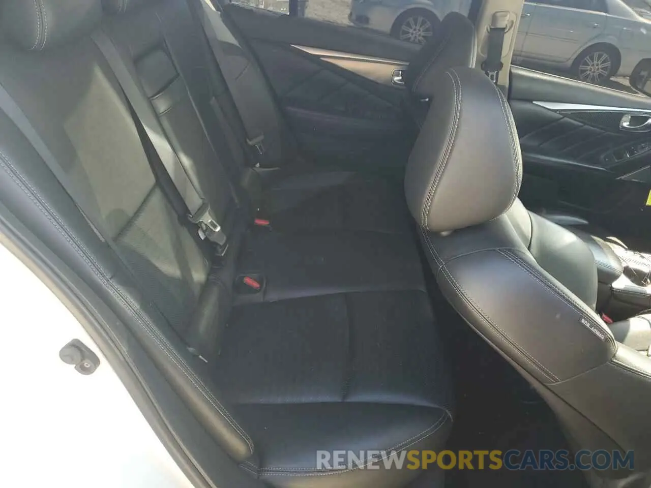 10 fotografías del automóvil dañado JN1EV7AP0KM510570 INFINITI Q50 2019