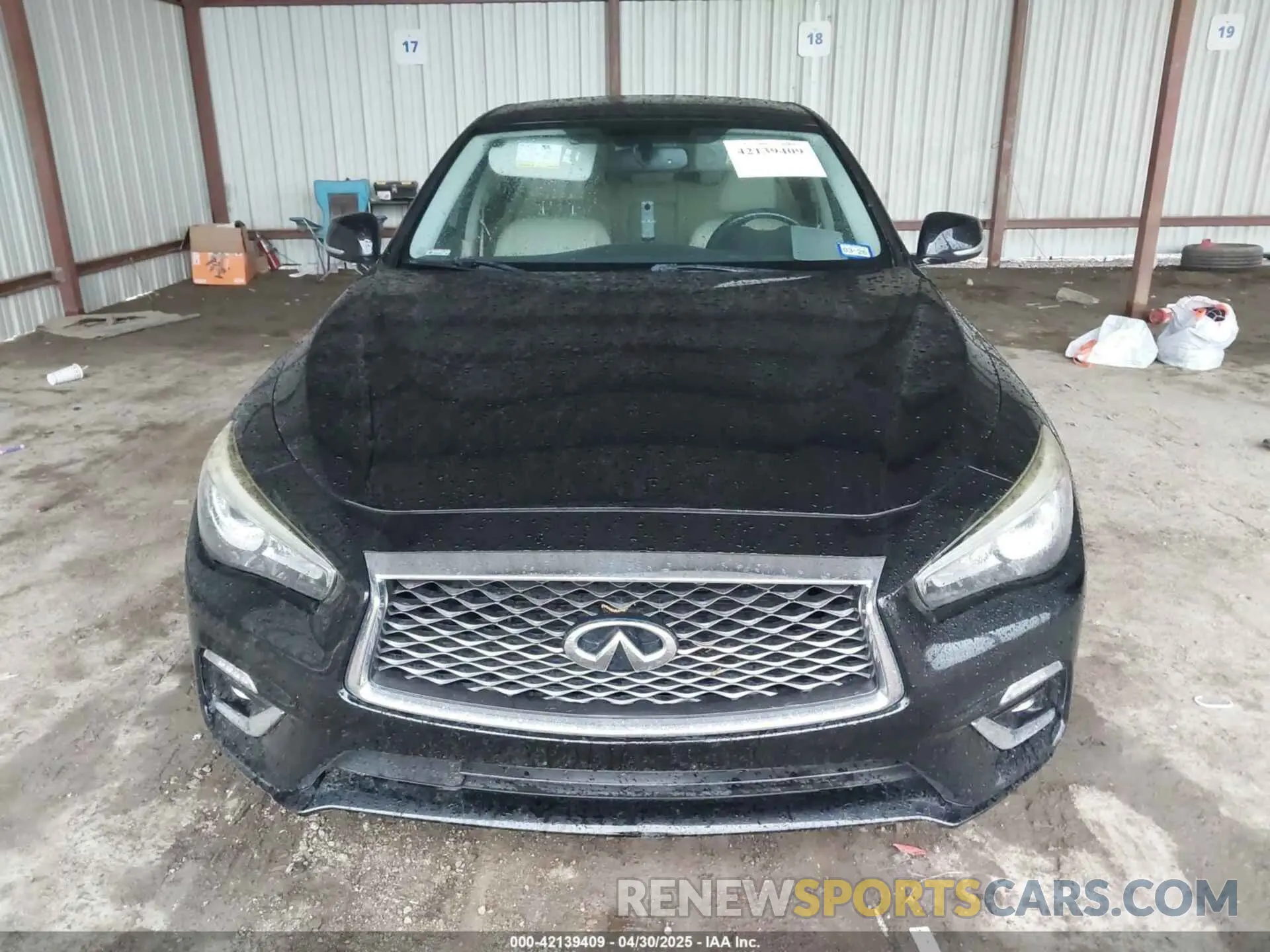 12 fotografías del automóvil dañado JN1EV7AP0KM511024 INFINITI Q50 2019