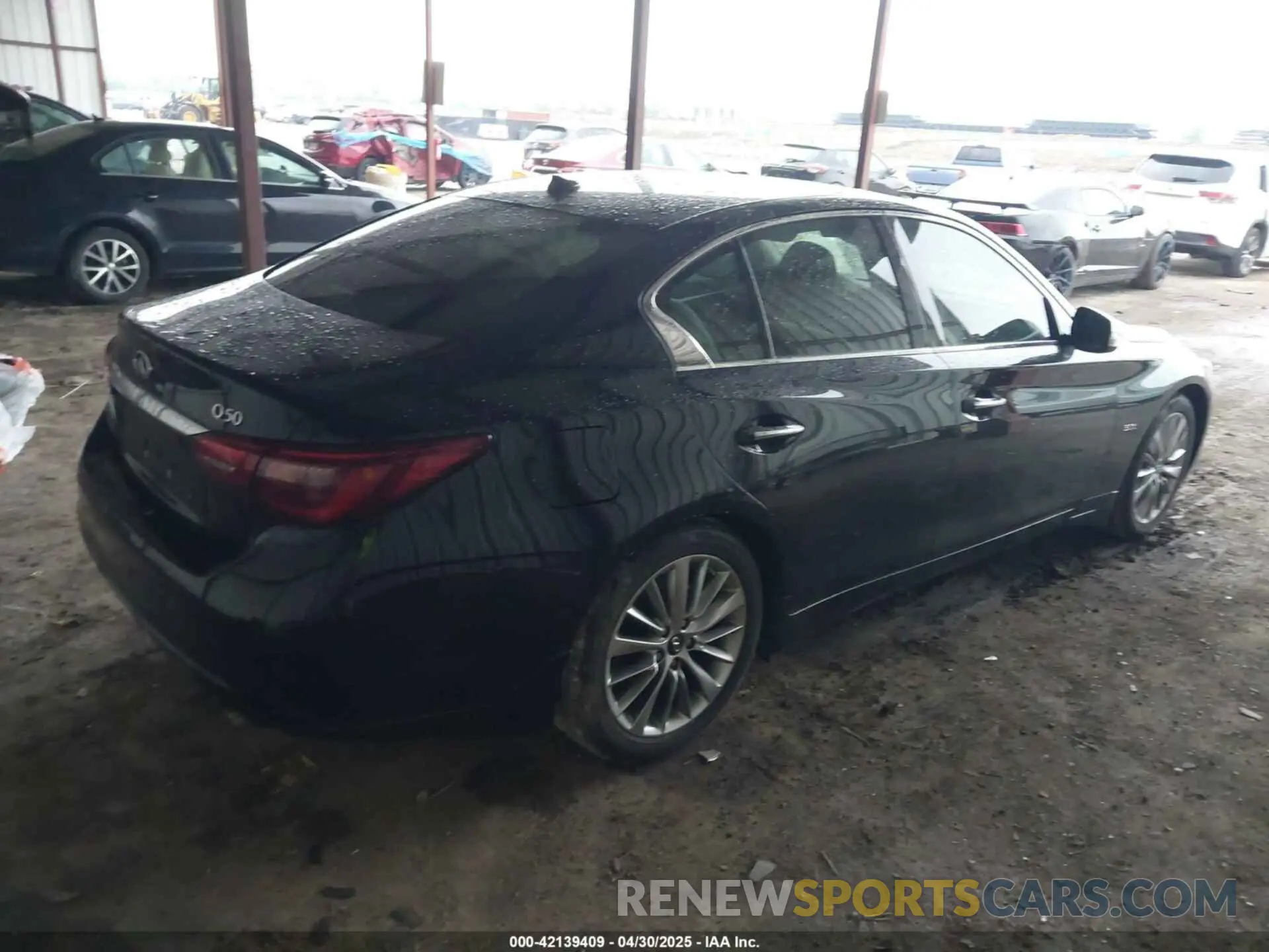 4 fotografías del automóvil dañado JN1EV7AP0KM511024 INFINITI Q50 2019