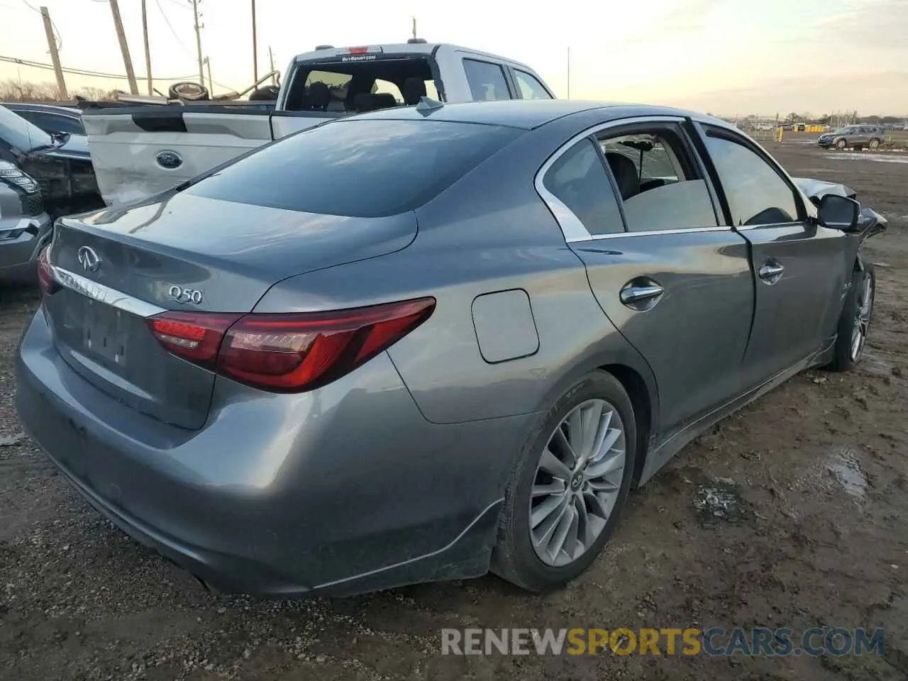 3 fotografías del automóvil dañado JN1EV7AP0KM515302 INFINITI Q50 2019