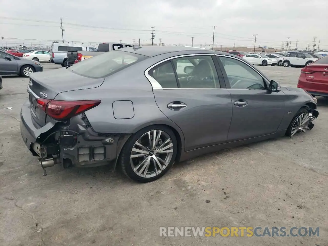 3 fotografías del automóvil dañado JN1EV7AP0KM517132 INFINITI Q50 2019