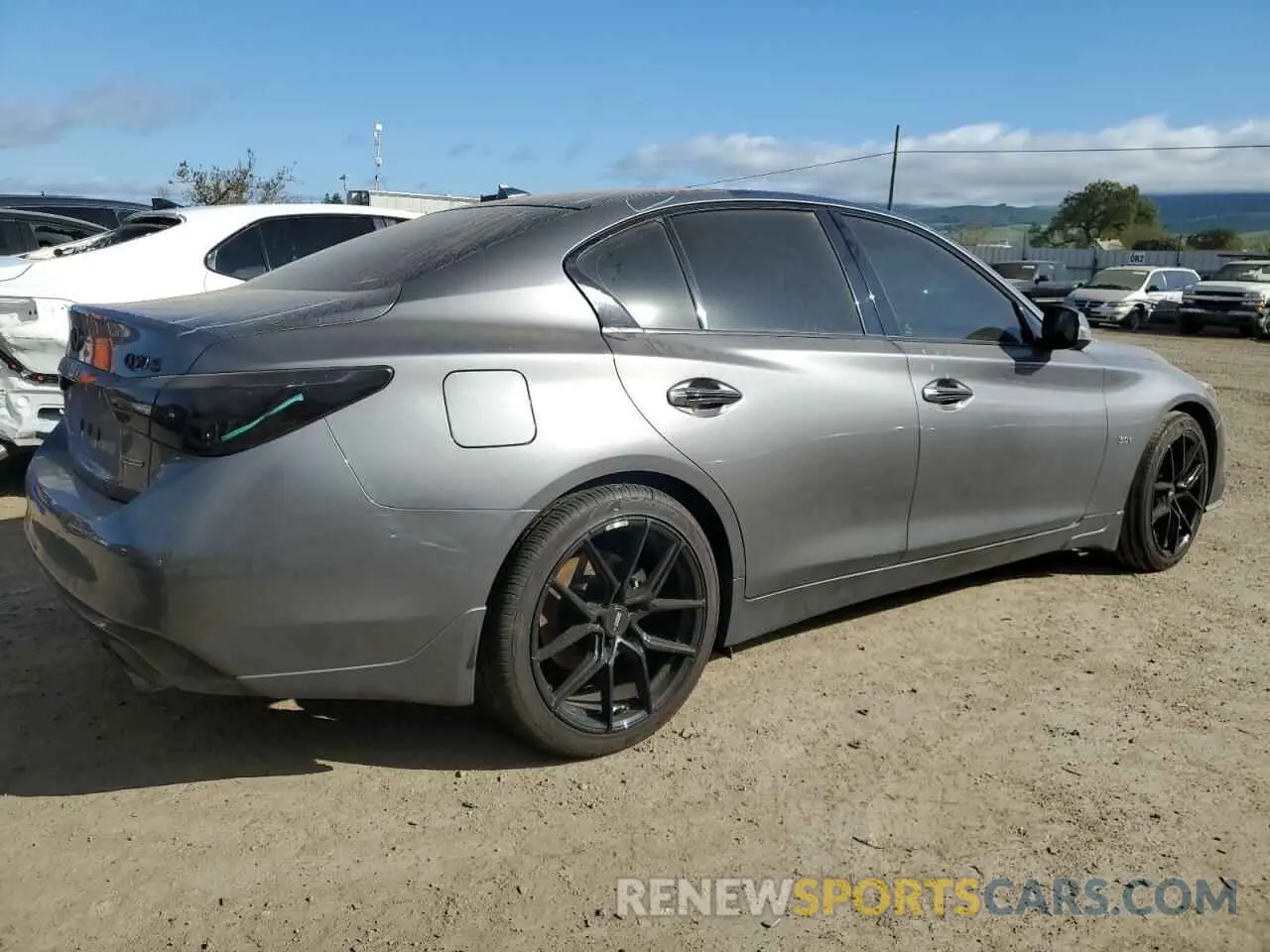 3 fotografías del automóvil dañado JN1EV7AP0KM542273 INFINITI Q50 2019