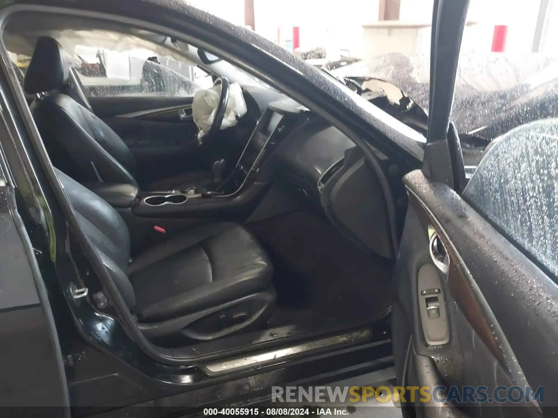5 fotografías del automóvil dañado JN1EV7AP1KM512392 INFINITI Q50 2019