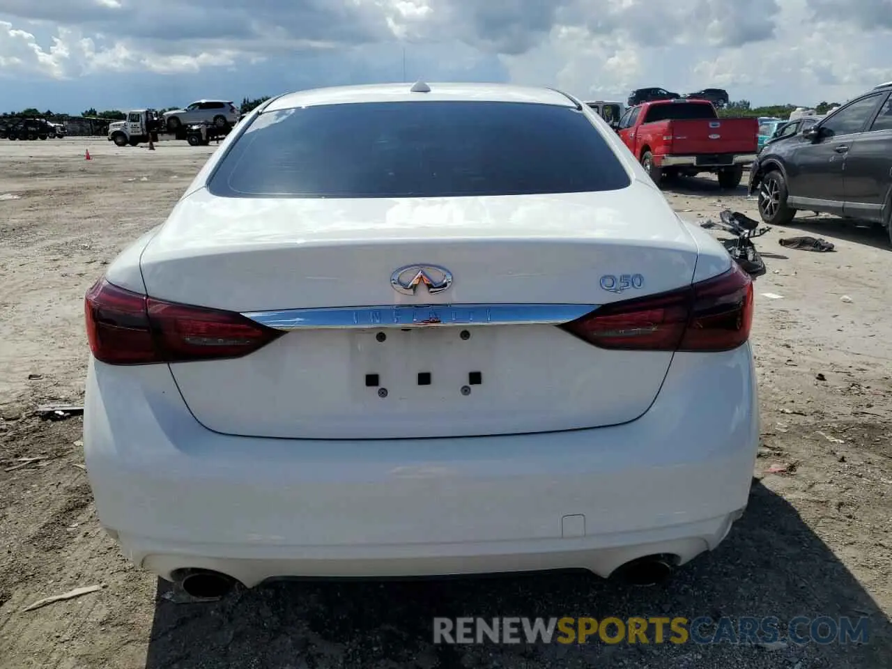 6 fotografías del automóvil dañado JN1EV7AP1KM542654 INFINITI Q50 2019