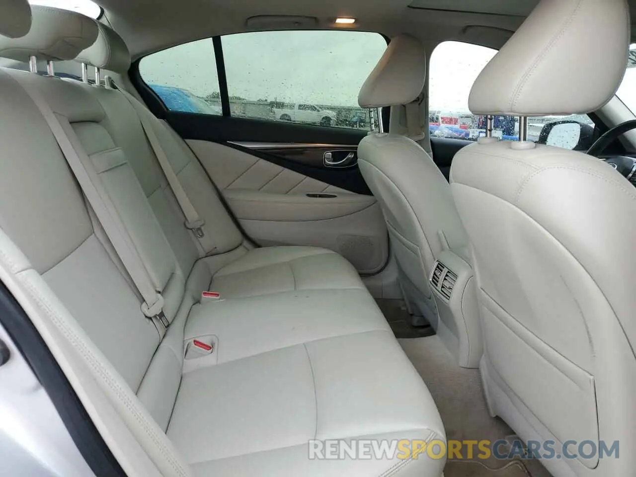 10 fotografías del automóvil dañado JN1EV7AP2KM511901 INFINITI Q50 2019