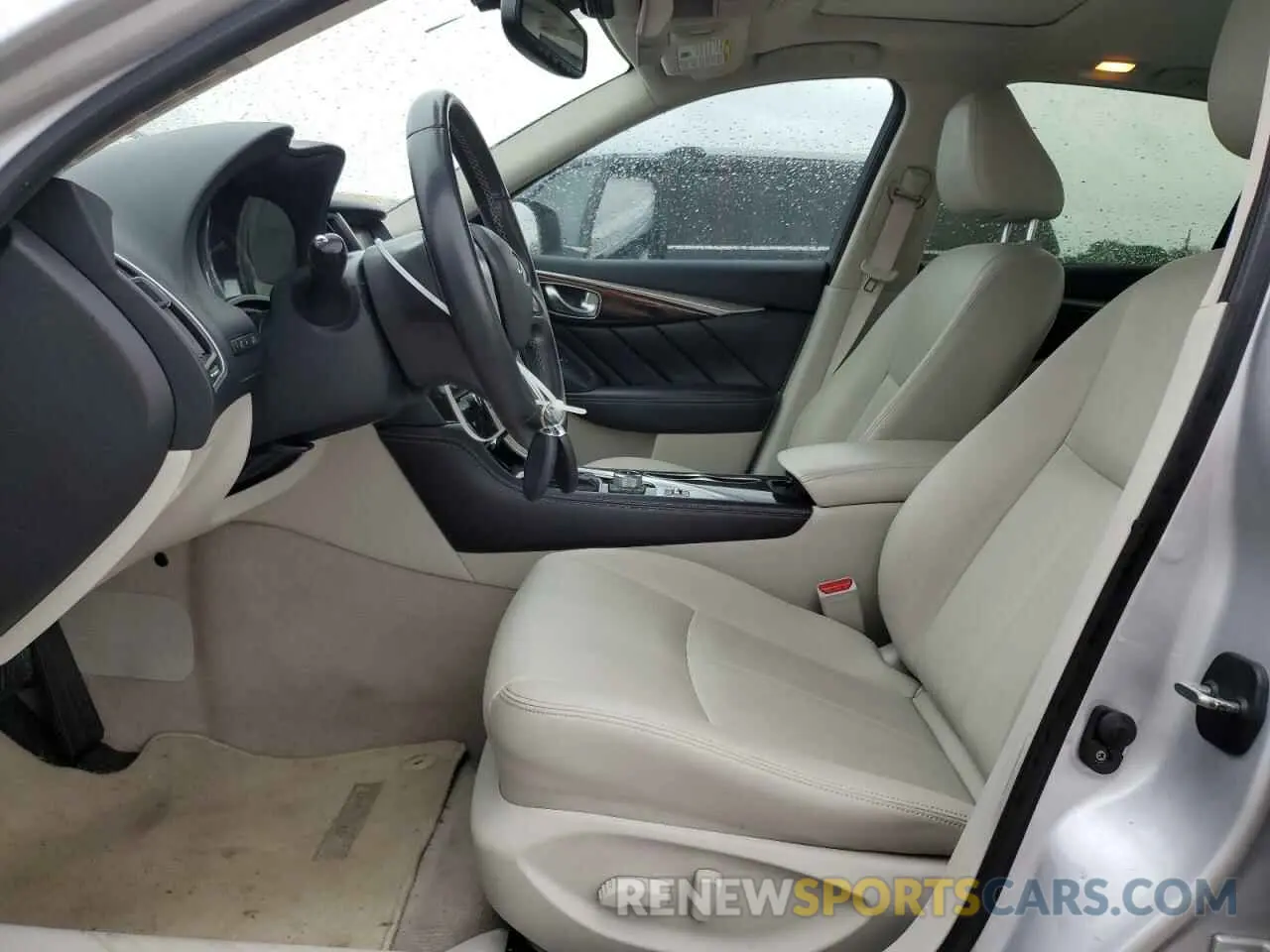7 fotografías del automóvil dañado JN1EV7AP2KM511901 INFINITI Q50 2019