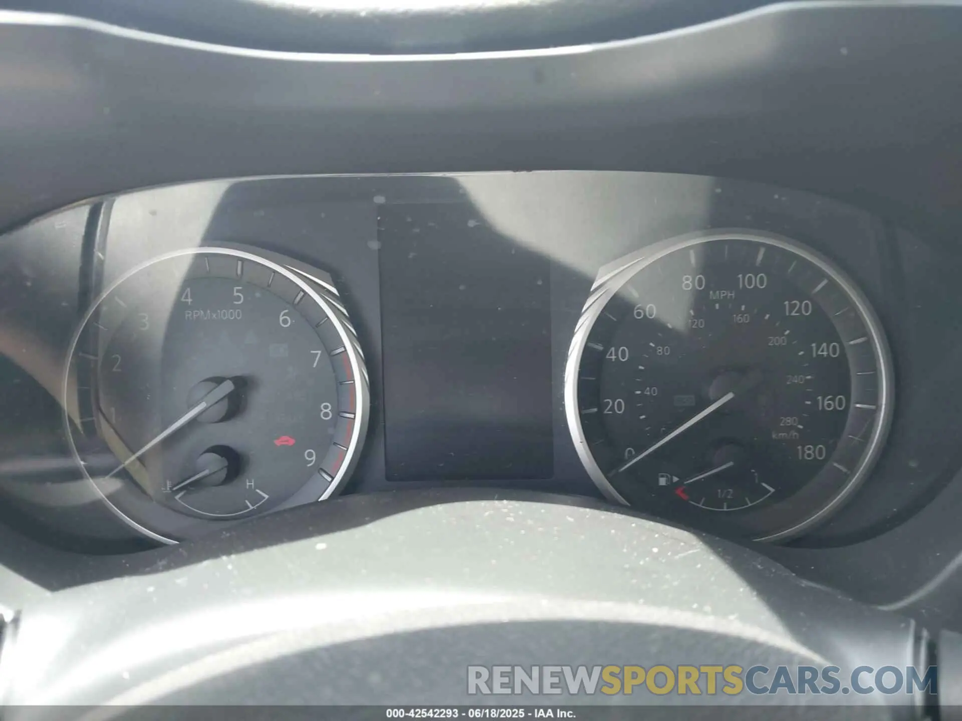 7 fotografías del automóvil dañado JN1EV7AP2KM513020 INFINITI Q50 2019