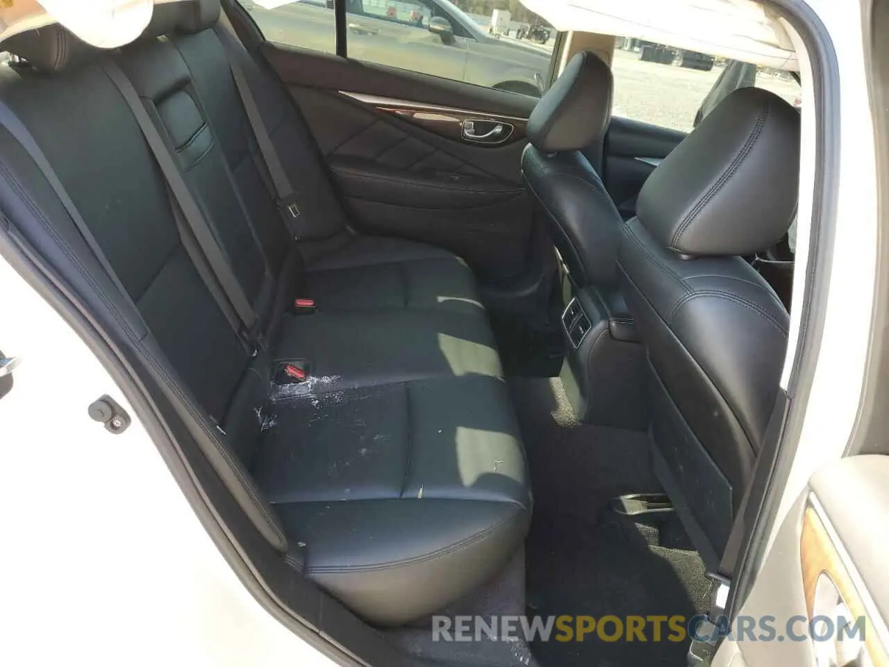 10 fotografías del automóvil dañado JN1EV7AP2KM518167 INFINITI Q50 2019