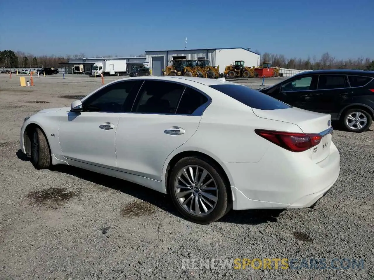 2 fotografías del automóvil dañado JN1EV7AP2KM518167 INFINITI Q50 2019