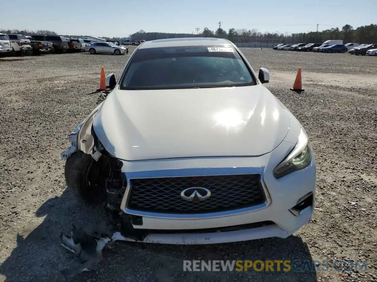 5 fotografías del automóvil dañado JN1EV7AP2KM518167 INFINITI Q50 2019