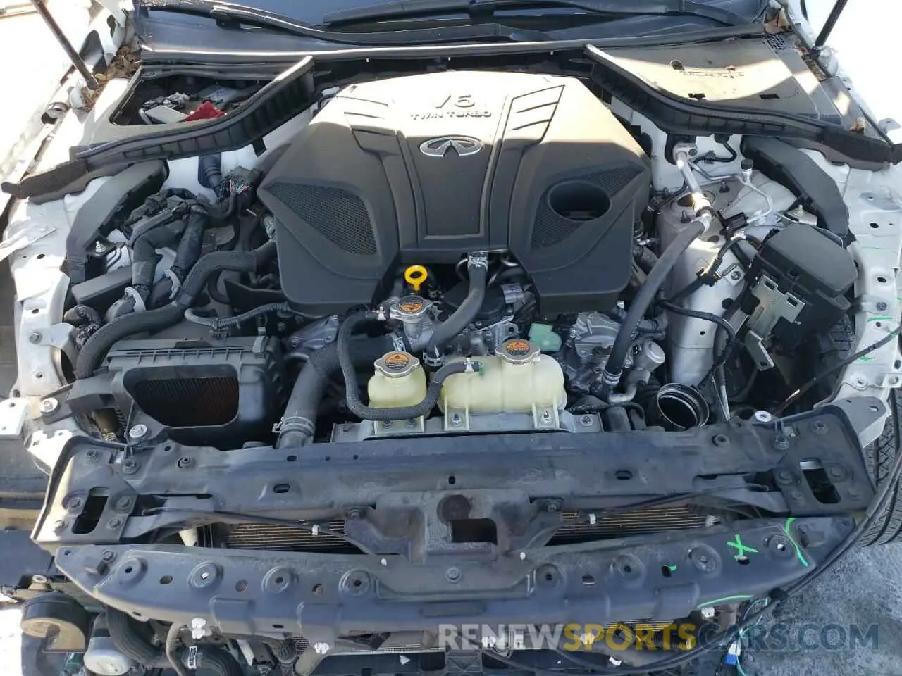 12 fotografías del automóvil dañado JN1EV7AP2KM518685 INFINITI Q50 2019