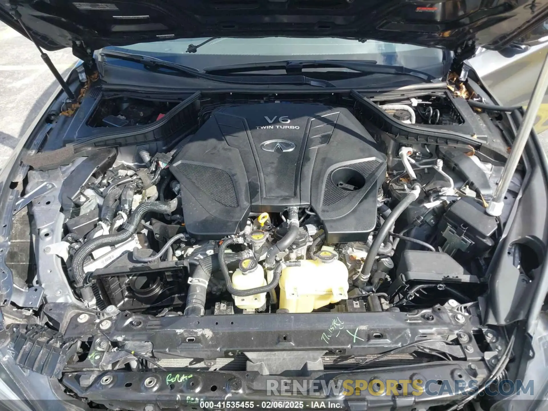 10 fotografías del automóvil dañado JN1EV7AP3KM515617 INFINITI Q50 2019