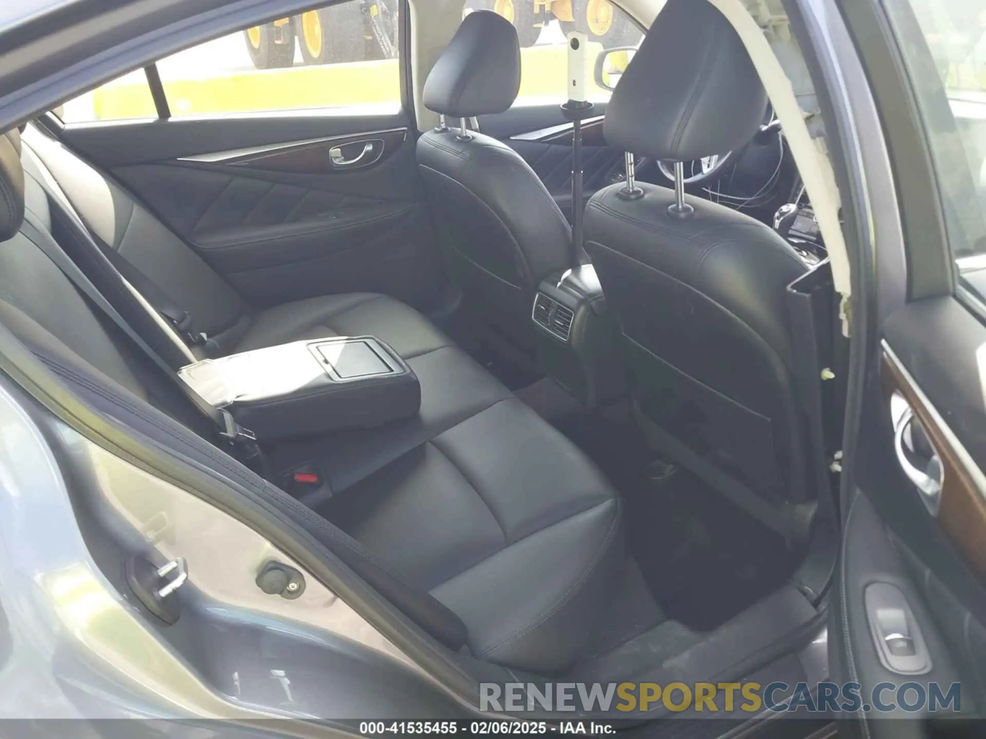 8 fotografías del automóvil dañado JN1EV7AP3KM515617 INFINITI Q50 2019