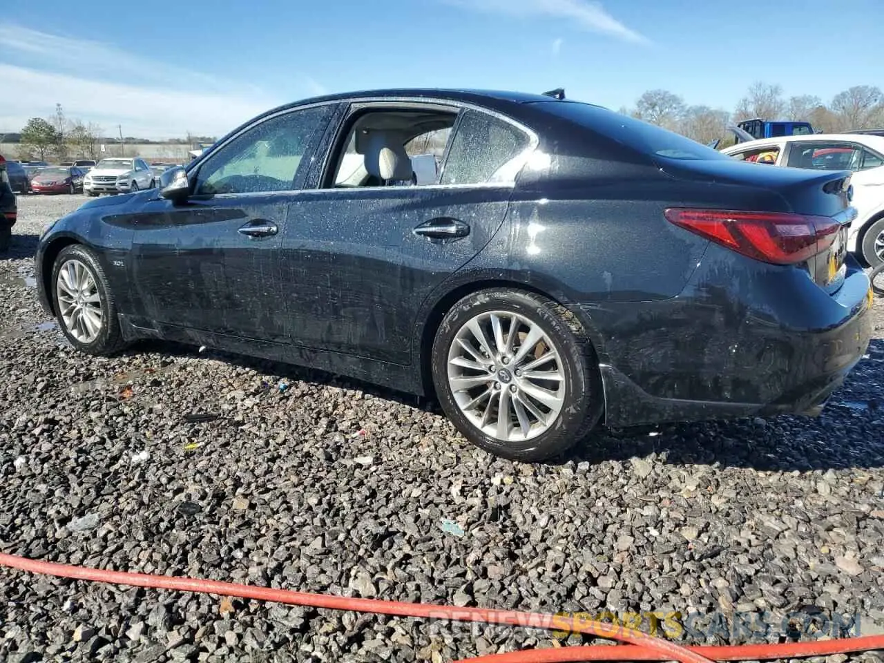 2 fotografías del automóvil dañado JN1EV7AP3KM516525 INFINITI Q50 2019