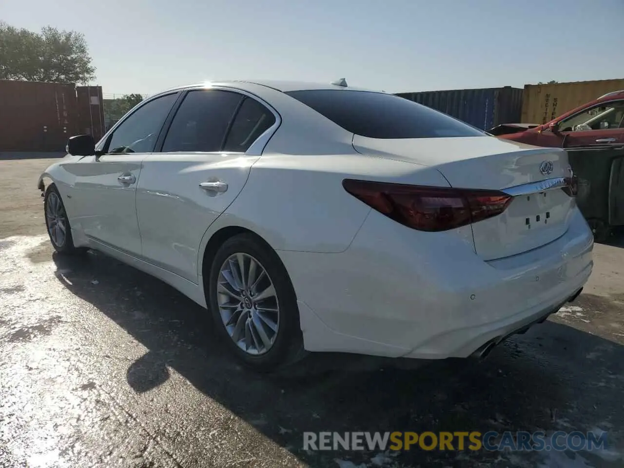 2 fotografías del automóvil dañado JN1EV7AP3KM541621 INFINITI Q50 2019
