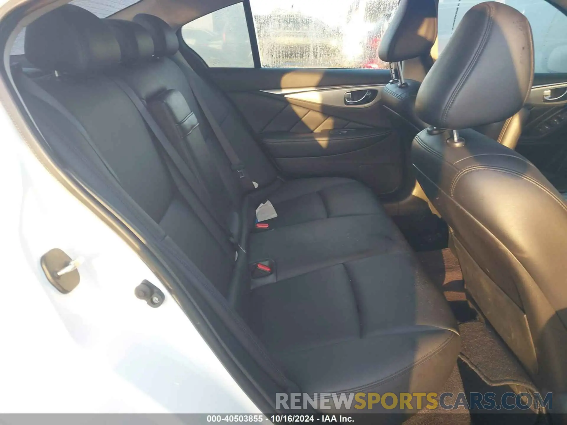 8 fotografías del automóvil dañado JN1EV7AP3KM543305 INFINITI Q50 2019