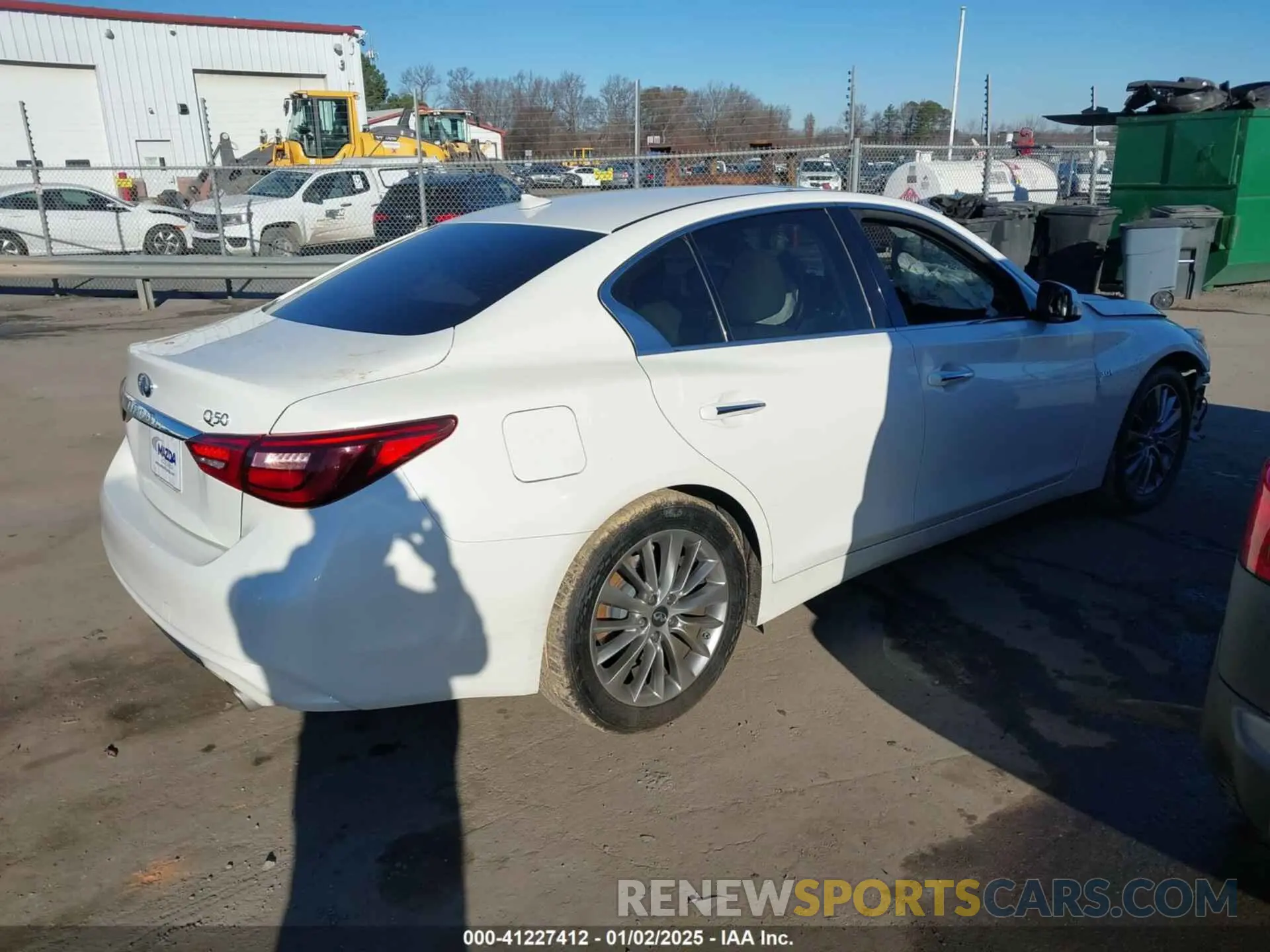 12 fotografías del automóvil dañado JN1EV7AP4KM510846 INFINITI Q50 2019
