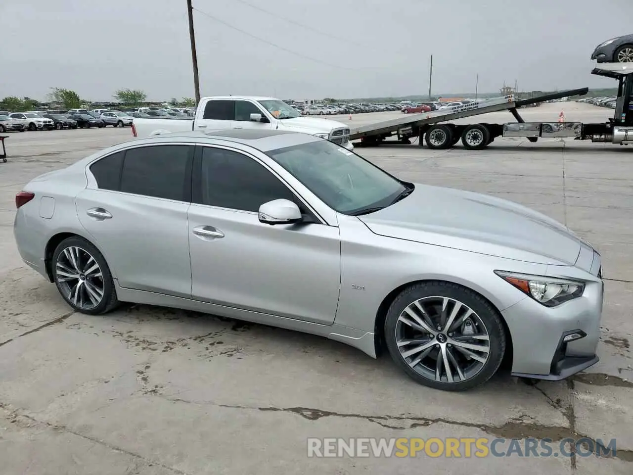4 fotografías del automóvil dañado JN1EV7AP4KM511060 INFINITI Q50 2019