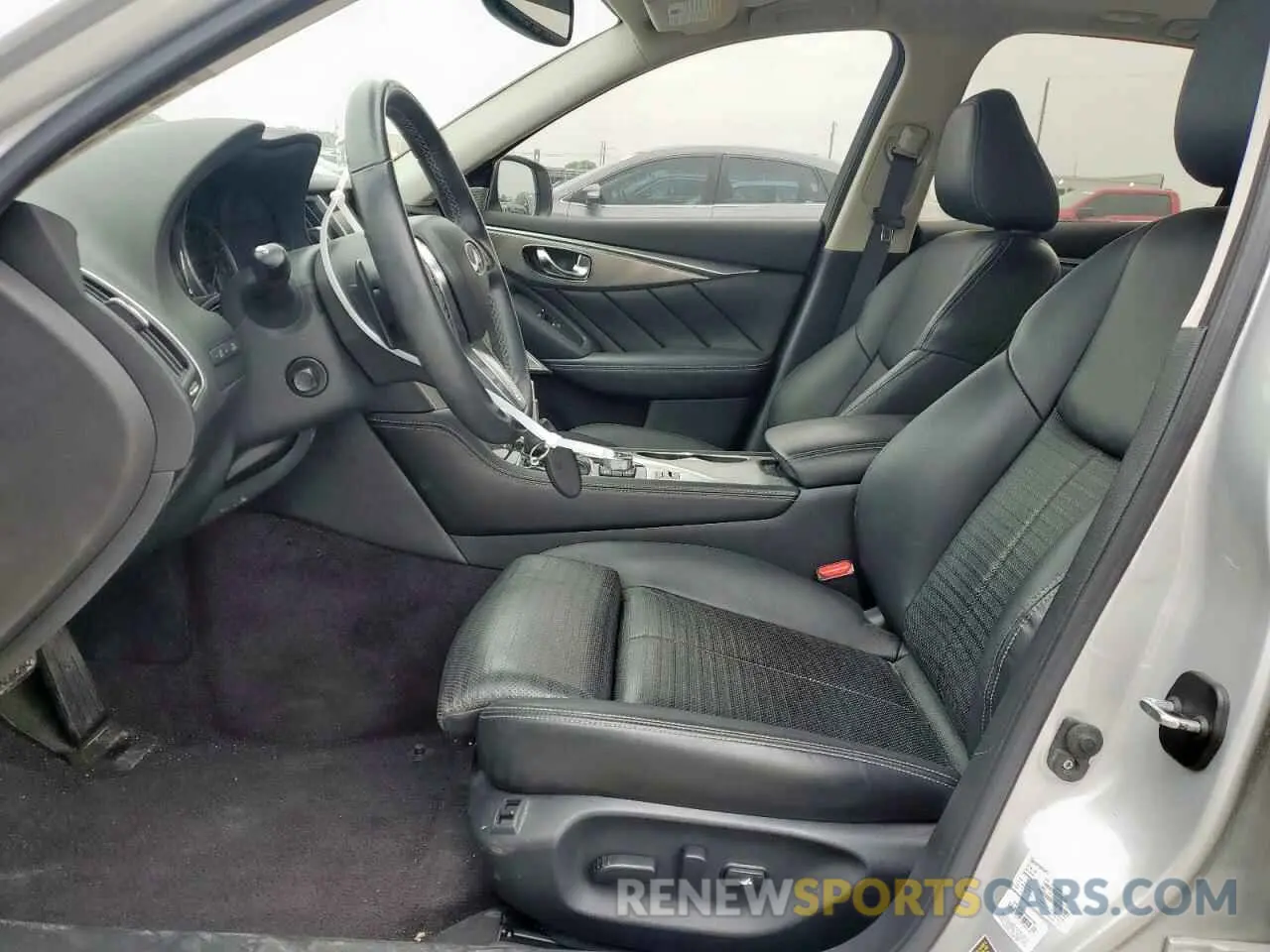 7 fotografías del automóvil dañado JN1EV7AP4KM511060 INFINITI Q50 2019