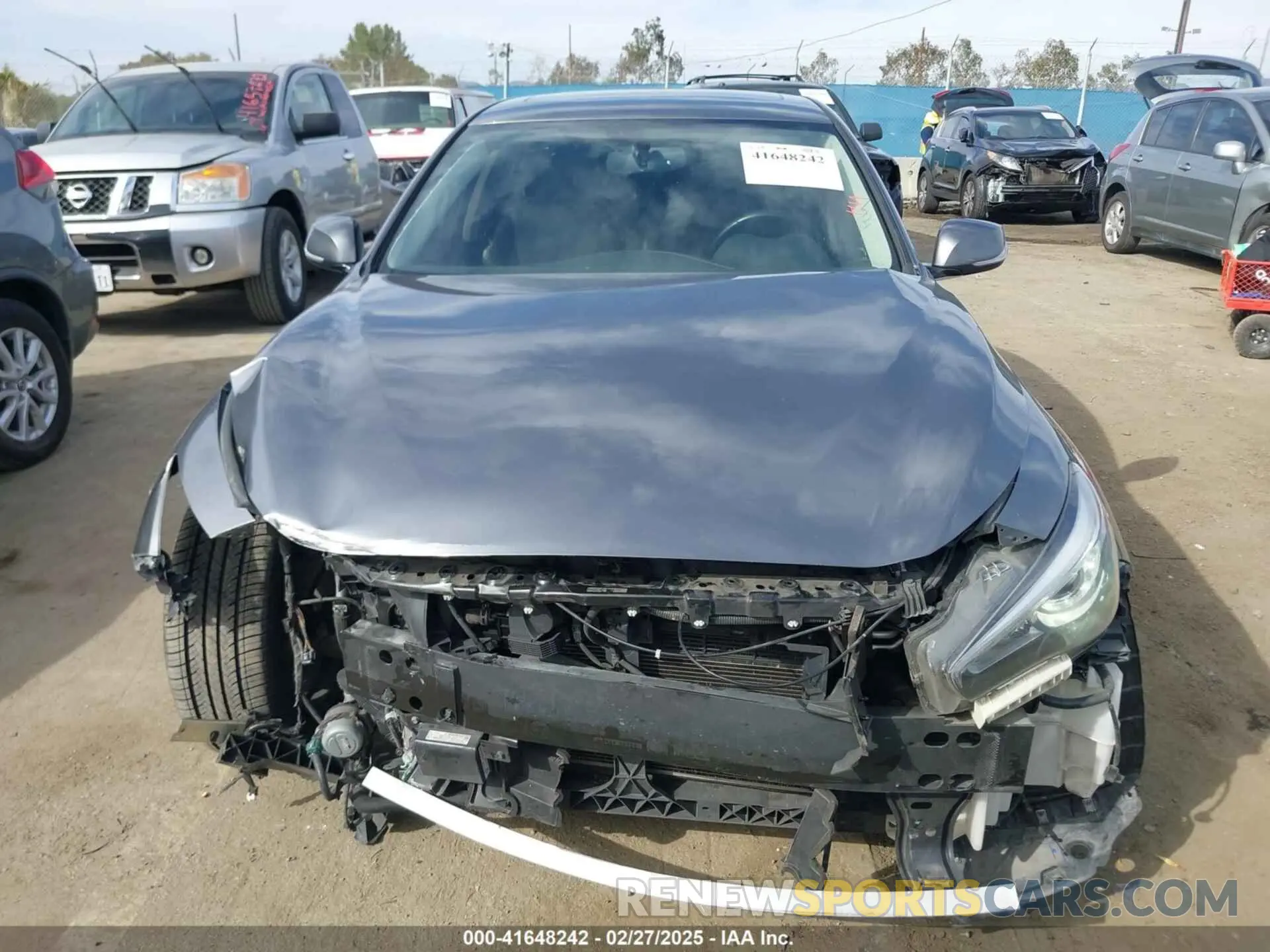 13 fotografías del automóvil dañado JN1EV7AP4KM517649 INFINITI Q50 2019
