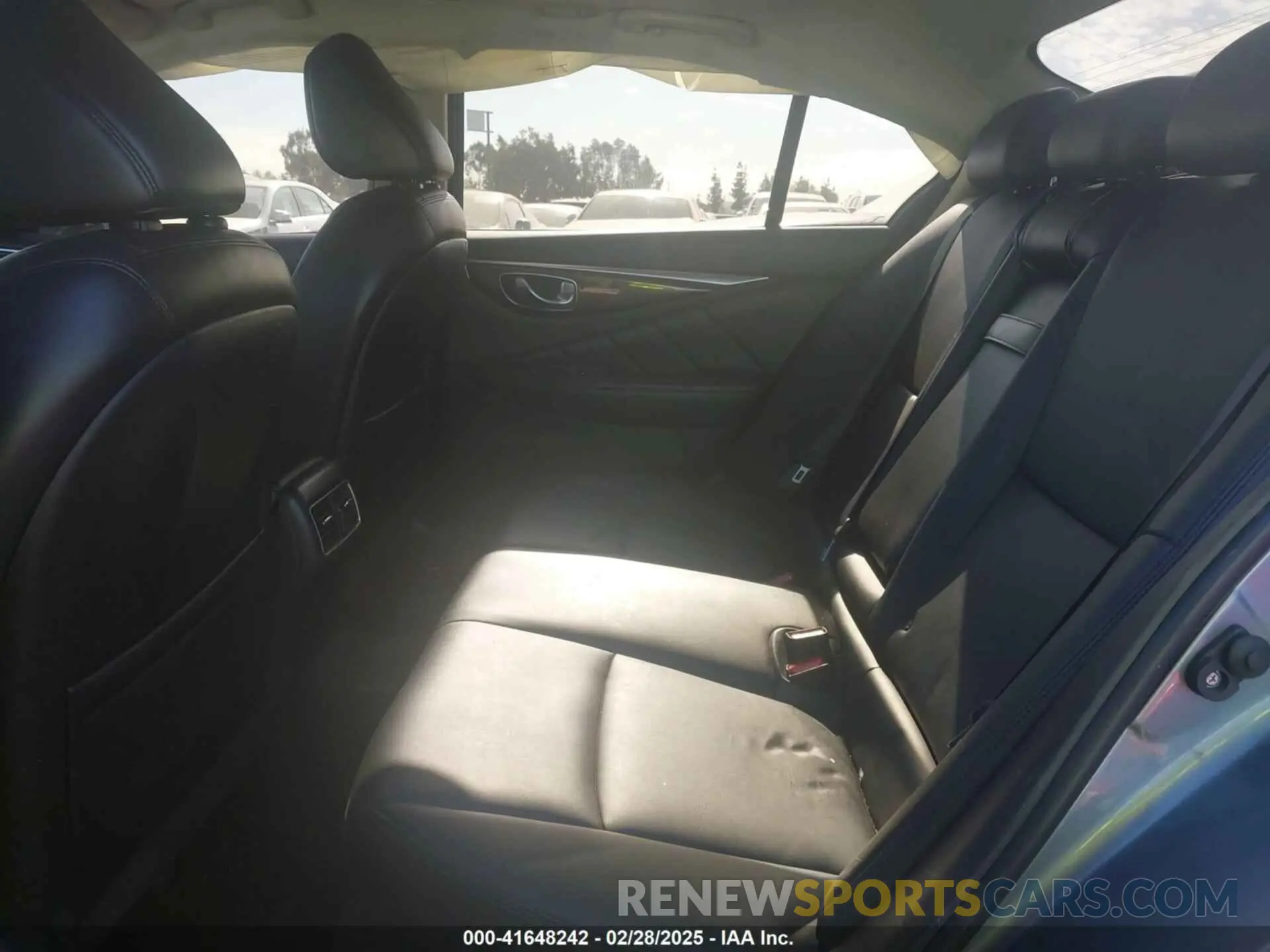 8 fotografías del automóvil dañado JN1EV7AP4KM517649 INFINITI Q50 2019