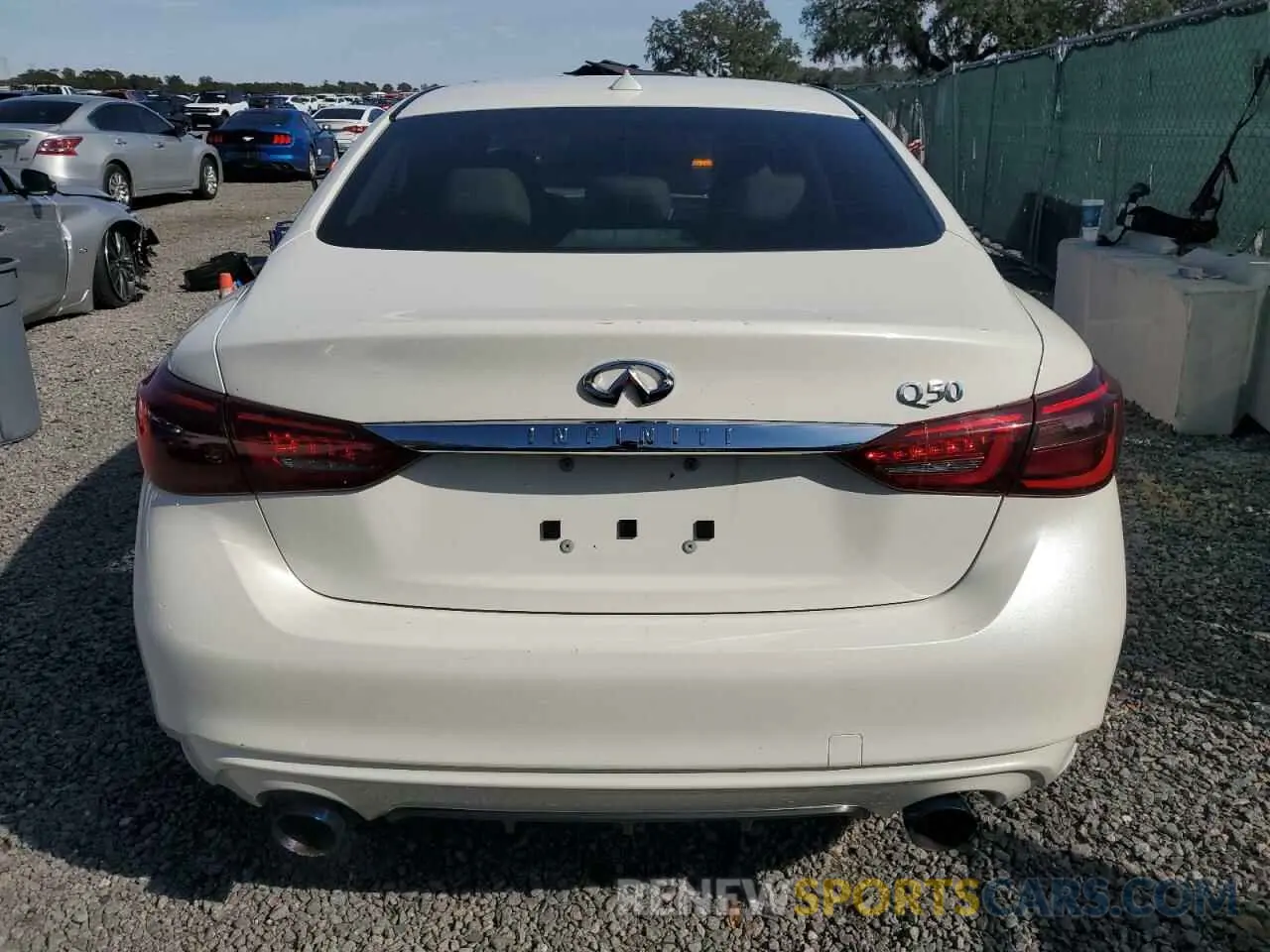 6 fotografías del automóvil dañado JN1EV7AP4KM541739 INFINITI Q50 2019