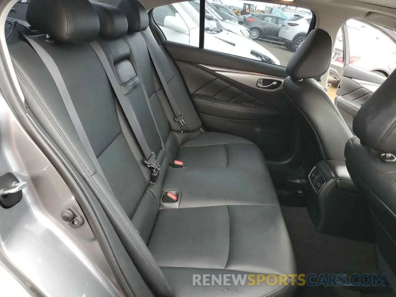 10 fotografías del automóvil dañado JN1EV7AP5KM540020 INFINITI Q50 2019