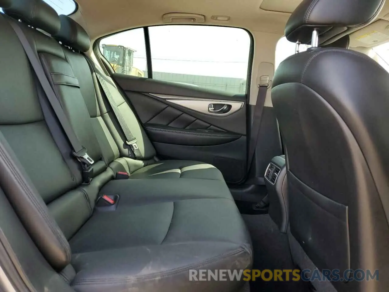 10 fotografías del automóvil dañado JN1EV7AP5KM543452 INFINITI Q50 2019