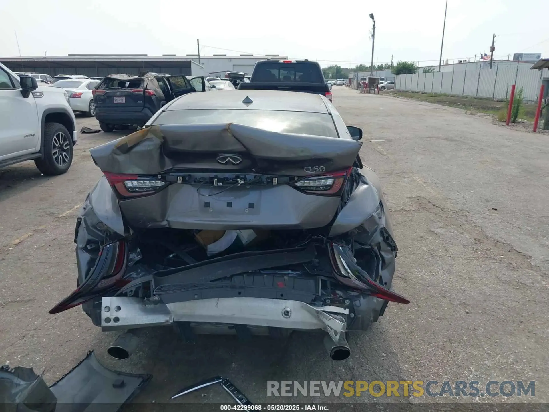 17 fotografías del automóvil dañado JN1EV7AP6KM518141 INFINITI Q50 2019