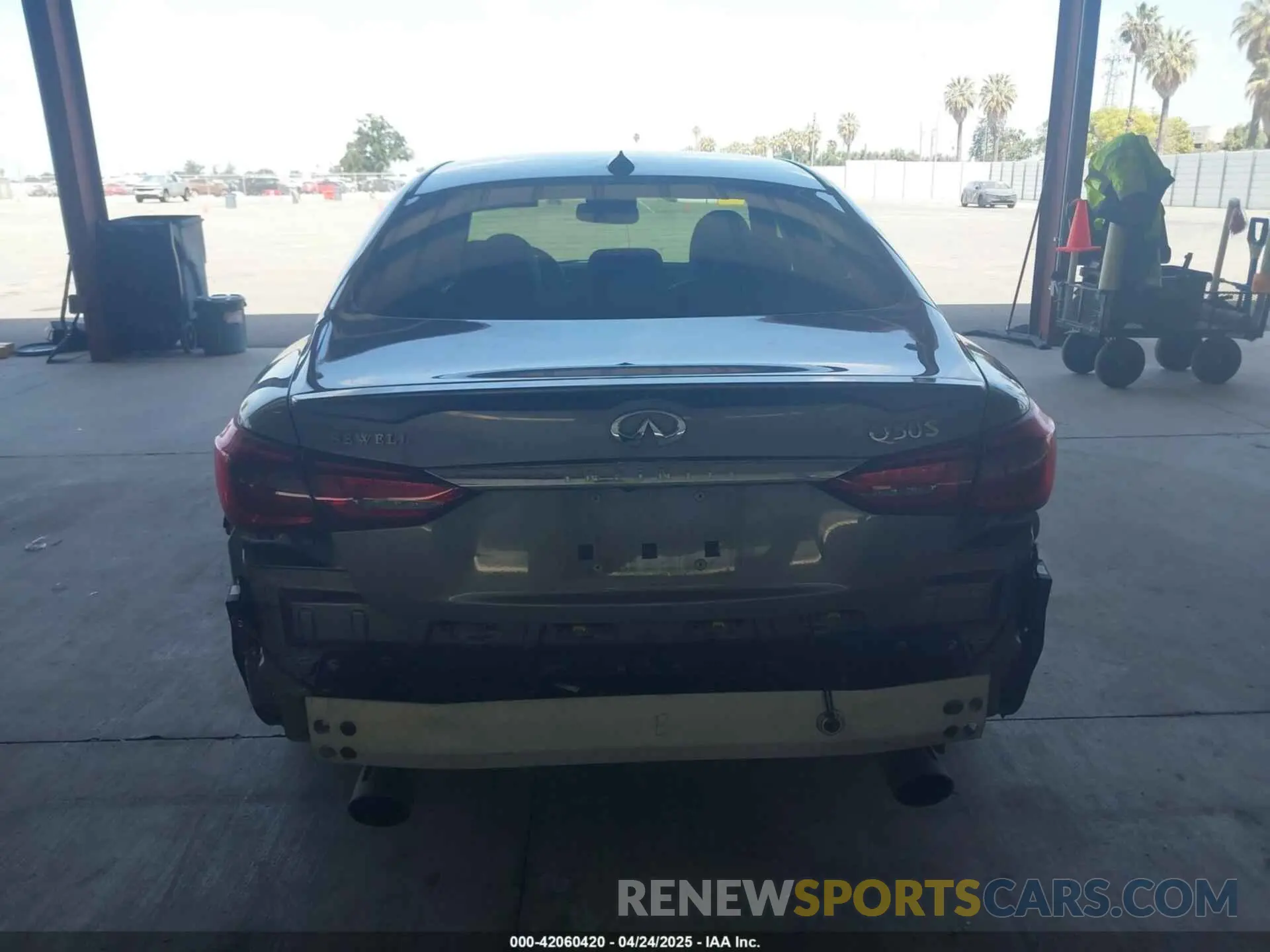 17 fotografías del automóvil dañado JN1EV7AP6KM541659 INFINITI Q50 2019
