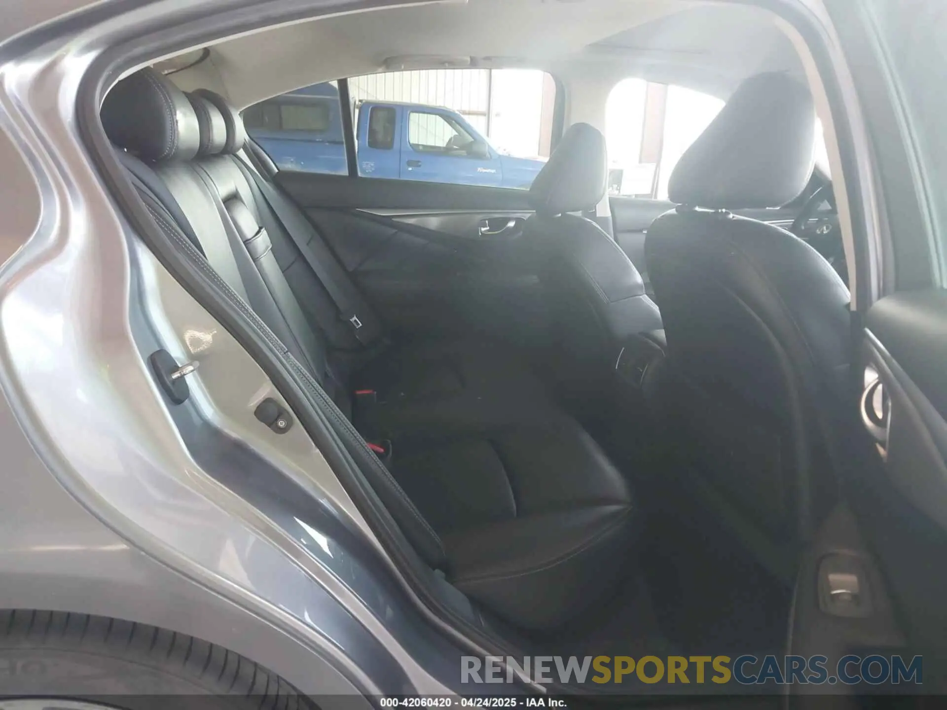 8 fotografías del automóvil dañado JN1EV7AP6KM541659 INFINITI Q50 2019