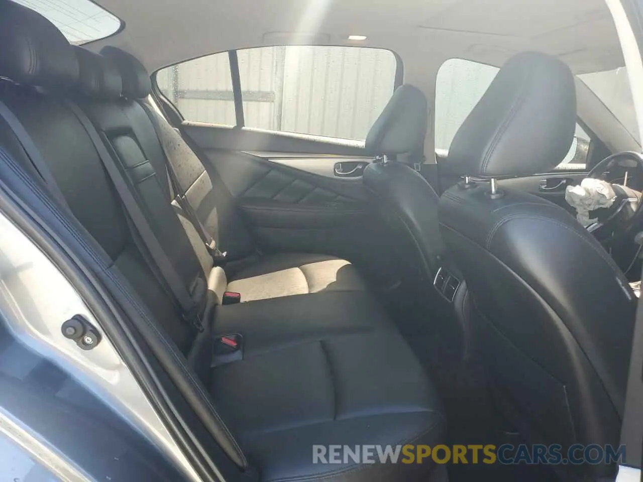 10 fotografías del automóvil dañado JN1EV7AP6KM543685 INFINITI Q50 2019