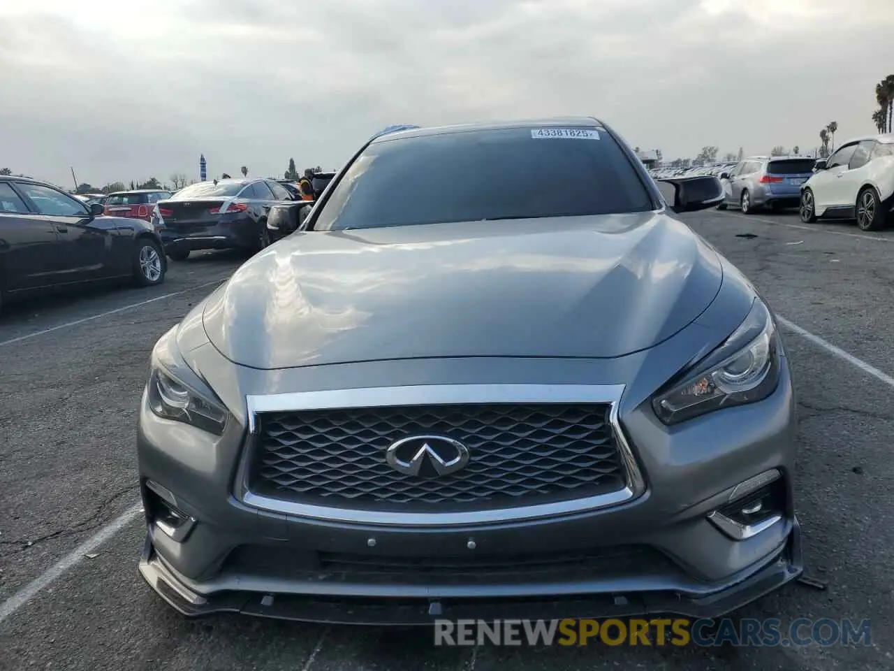 5 fotografías del automóvil dañado JN1EV7AP8KM516570 INFINITI Q50 2019