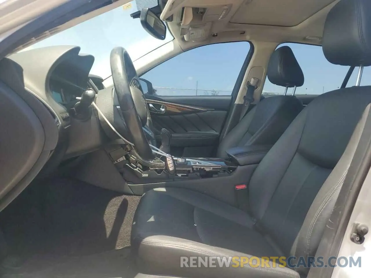 7 fotografías del automóvil dañado JN1EV7AP9KM519722 INFINITI Q50 2019
