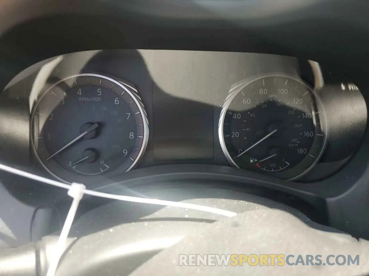 9 fotografías del automóvil dañado JN1EV7AP9KM519722 INFINITI Q50 2019
